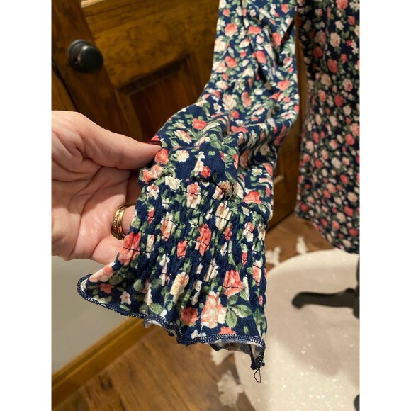 Womans Blouse Plus Size XL Top Navy Floral V Neck Pullover Stretchy Long Sleeve - Picture 5 of 12